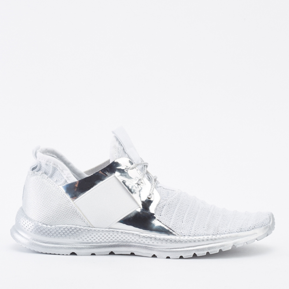 Contrast Metallic Low Top Trainers light weight